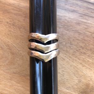 Silver Hammered Chevron Ring Size 9